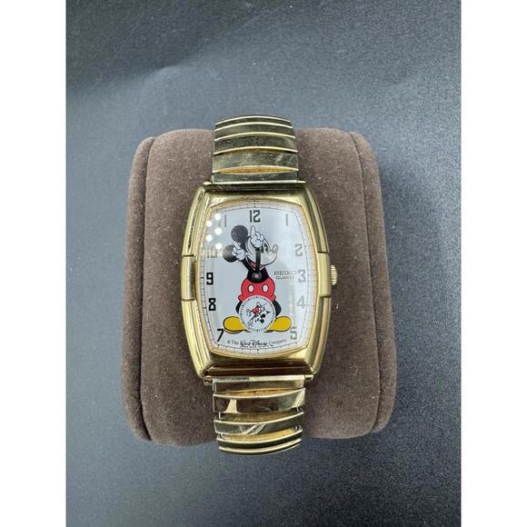 Seiko 80’s Vintage Mickey Mouse Watch 2K03-5019 Twist-O-Flex with New Battery VG